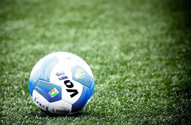 I will write 5 football (soccer) news articles for your website